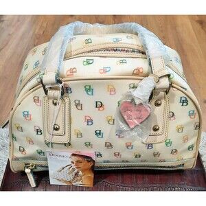 RARE VTG DOONEY BOURKE Y2K IT Gym Bowling Bag Cream Rainbow Zipper NEW WITH TAG